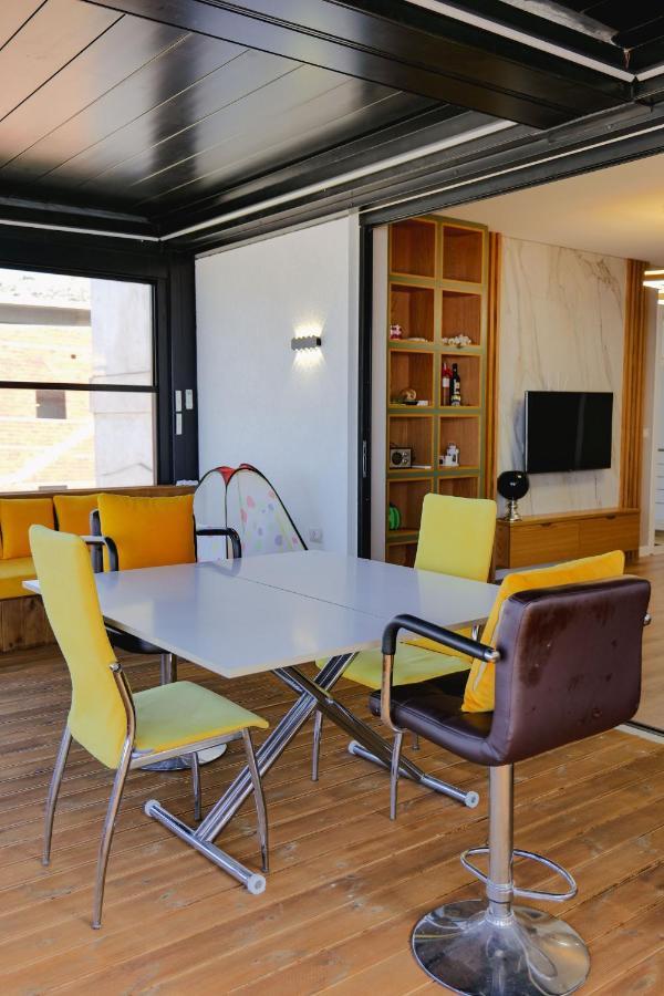 Kidi Apartments Sarandë エクステリア 写真