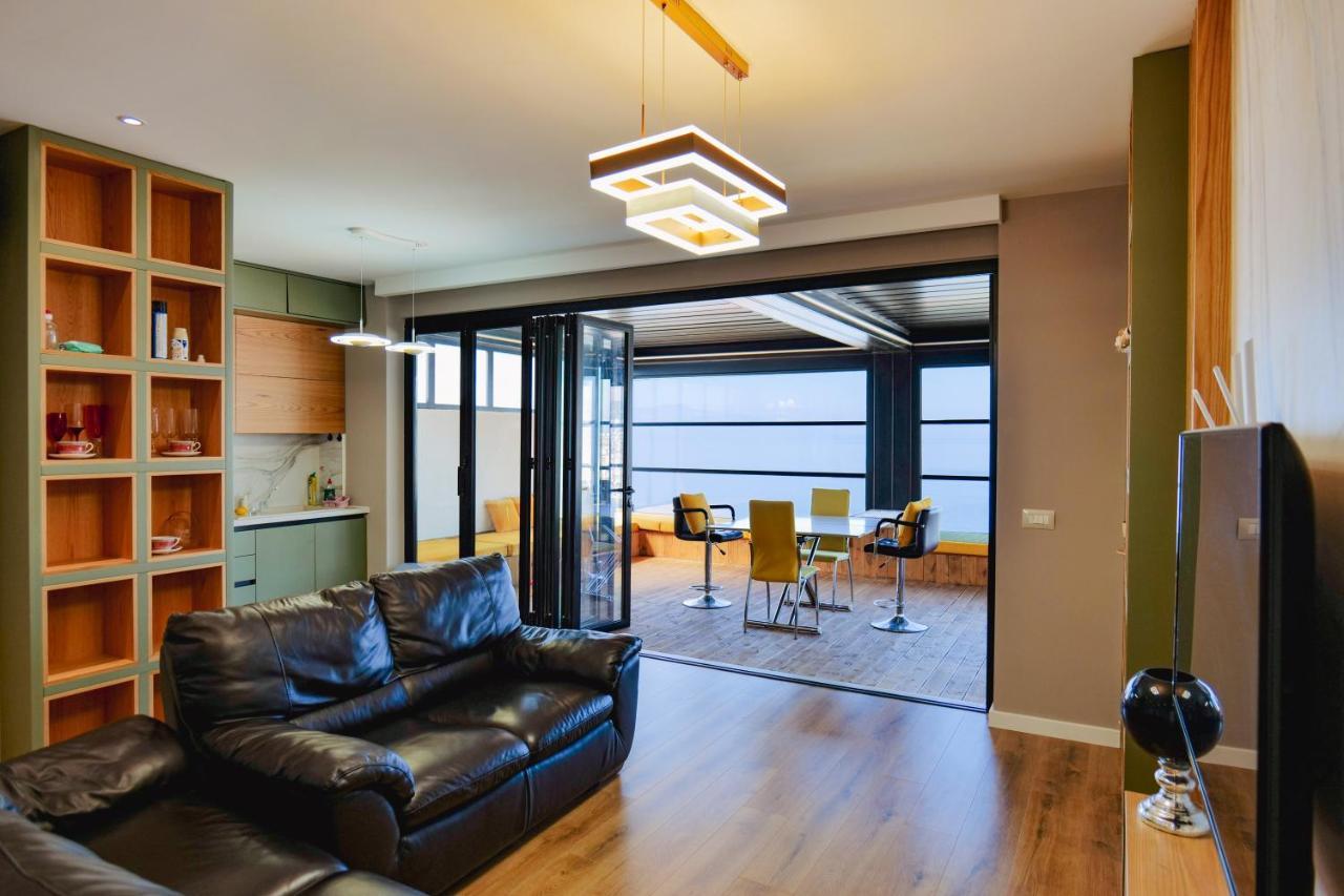 Kidi Apartments Sarandë エクステリア 写真