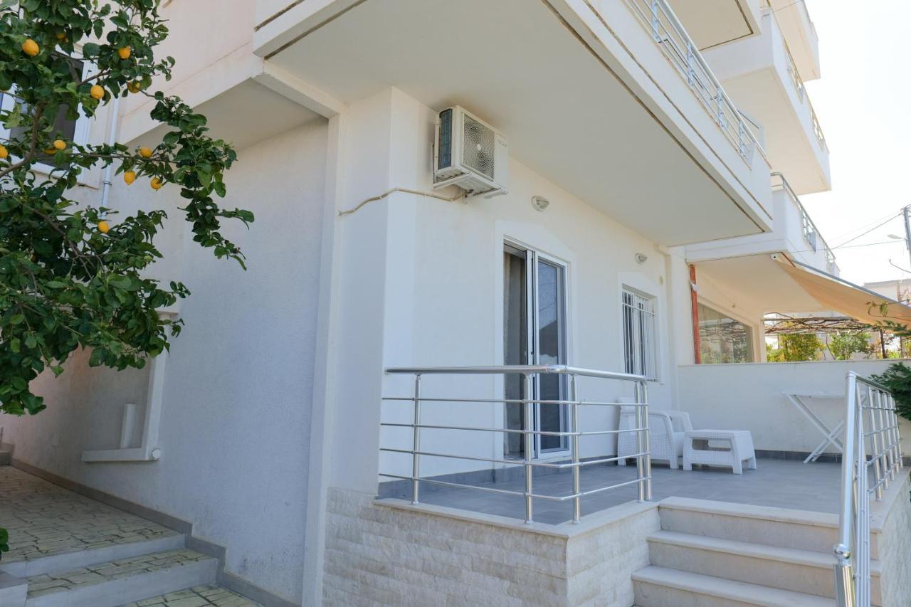 Kidi Apartments Sarandë エクステリア 写真