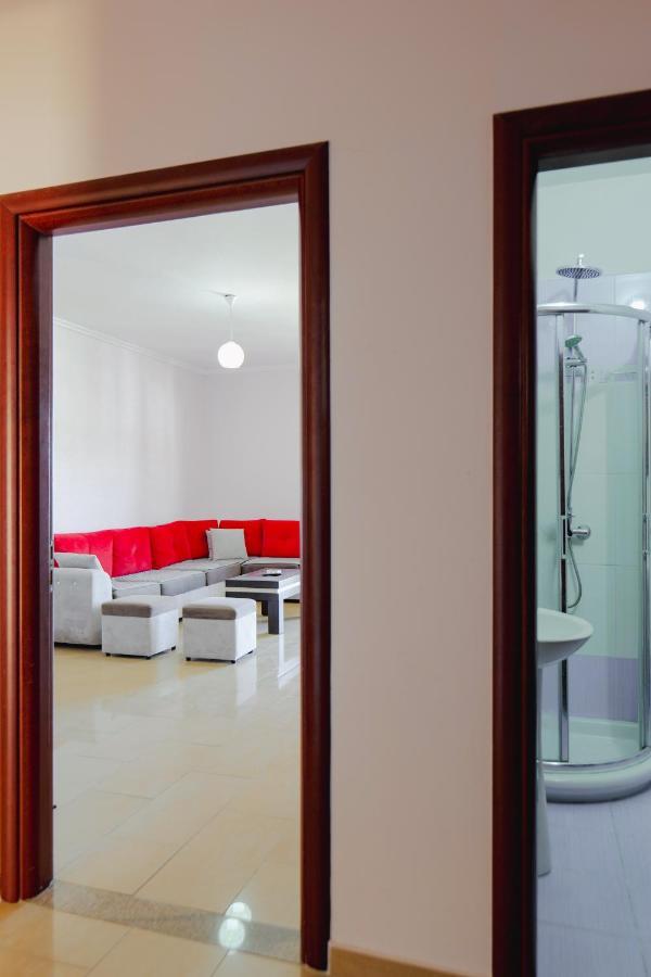 Kidi Apartments Sarandë エクステリア 写真