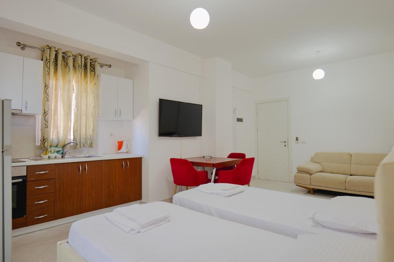 Kidi Apartments Sarandë エクステリア 写真